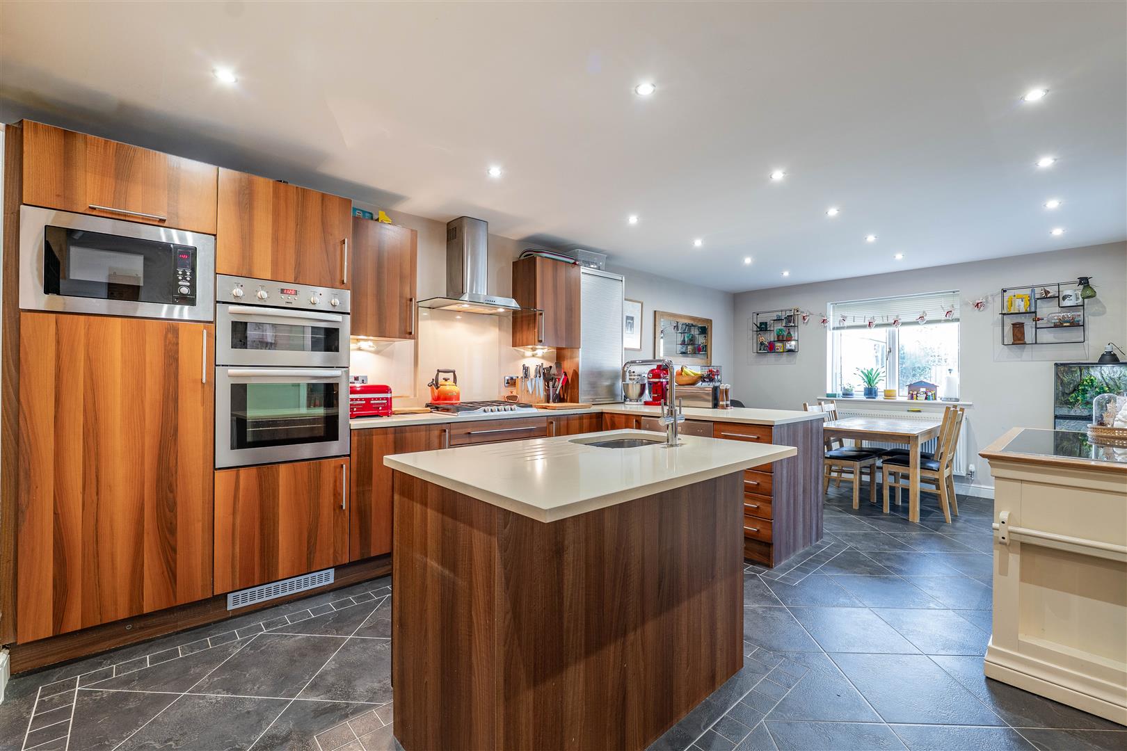 4 bed property in Bradkirk Lane, Preston
